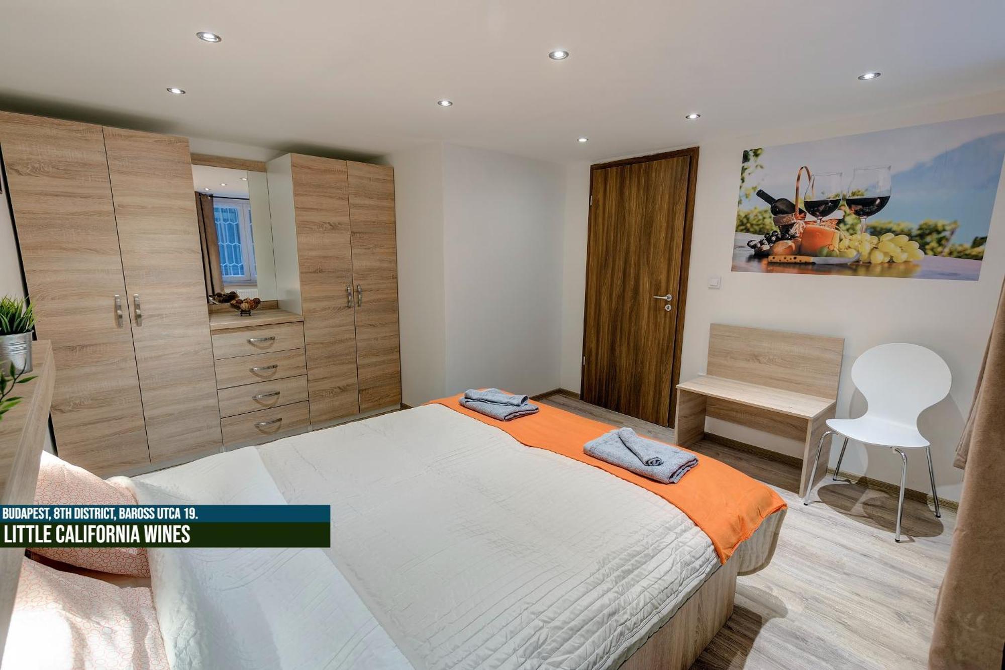 Little Americas Museum Apartments Budapest Ngoại thất bức ảnh